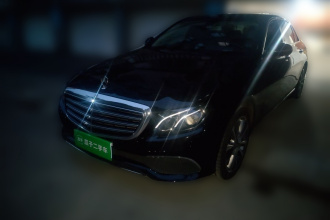 奔驰E级 2019款 改款 E 300 L 豪华型