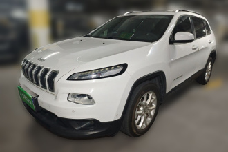 Jeep 自由光 2016款 2.0L 优越版