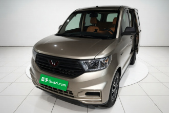 五菱汽车 五菱宏光V 2022款 1.5L劲取版液压助力LAR