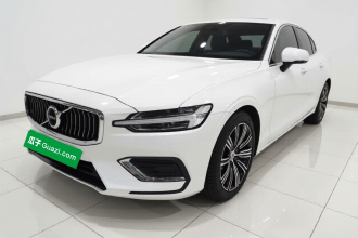 沃尔沃S60 2020款 T4 智远豪华版