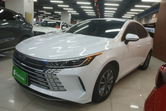 比亚迪 驱逐舰05 2024款 荣耀版 DM-i 55KM 豪华型