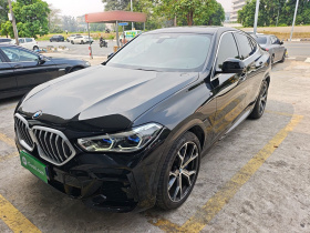 宝马X6 2022款 改款 xDrive40i 尊享型 M运动套装