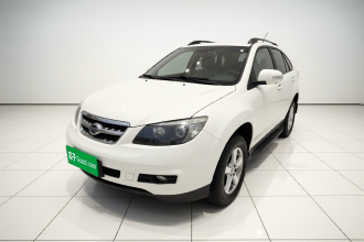 比亚迪S6 2014款 2.0L 手动豪华型 5座