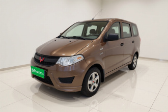五菱汽车 五菱宏光 2015款 1.5L S 基本型国V
