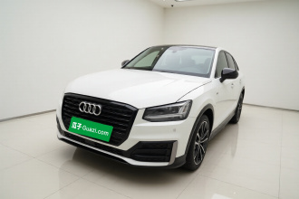 奥迪Q2L 2020款 35 TFSI 进取动感型