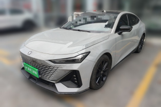 长安UNI-V 2022款 1.5T 尊贵型