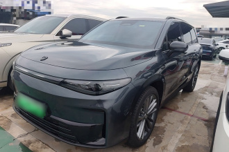 零跑汽车 零跑C16 2024款 增程 200尊享版