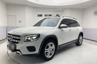 奔驰GLB 2023款 GLB 220 动感型