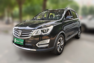 宝骏560 2015款 1.8L 手动豪华型