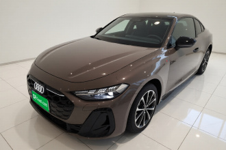 奥迪A5L 2026款 2.0T 运动版 Plus