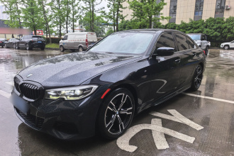 宝马3系 2021款 325i M运动套装