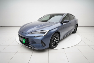 比亚迪 海豹 2024款 荣耀版 DM-i 1.5L 121km 豪华型
