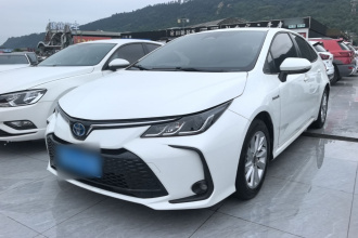 丰田 卡罗拉 2023款 1.8L 智能电混双擎 精英版