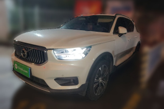 沃尔沃XC40 2021款 T4 四驱智远豪华版