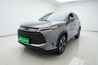 比亚迪 护卫舰07 2024款 荣耀版 DM-i 205KM 旗舰型
