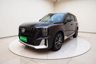 广汽传祺 传祺GS8 2022款 双擎系列 2.0TM 四驱尊贵版 （七座）