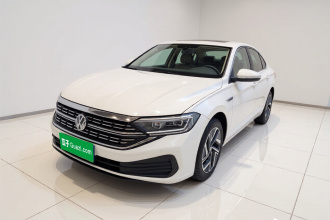 大众 速腾 2025款 改款二 300TSI DSG超越版
