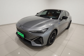 长安UNI-V 智电iDD 2023款  智电iDD 1.5T 113km智趣型