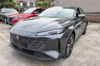 长安 逸动PHEV 2025款 智慧新蓝鲸 145KM 战舰版