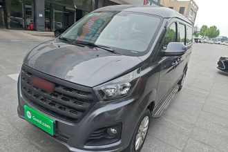 金杯 金海狮M经典 2022款 1.5L 旅行狮客车 7座