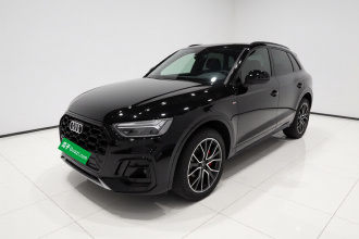 奥迪Q5L 2023款 45T 豪华动感型