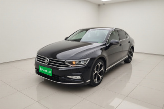 大众 迈腾 2023款 200万辆纪念版 330TSI DSG豪华型