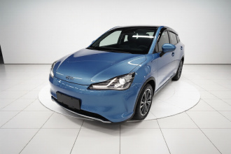 哪吒汽车 哪吒V 2022款 潮 400 Lite