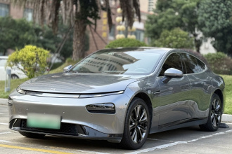 小鹏P7 2020款 586N