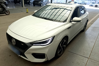 名爵 MG6 2020款 1.5T 自动领潮风尚版
