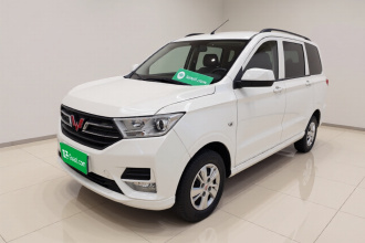 五菱汽车 五菱宏光 2021款 1.5L改款 S标准型 电动助力LAR