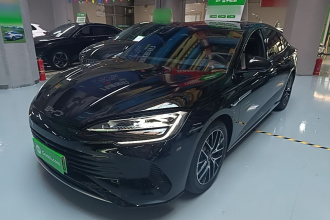 比亚迪 海豹 2024款 荣耀版 DM-i 1.5L 121km 尊贵型