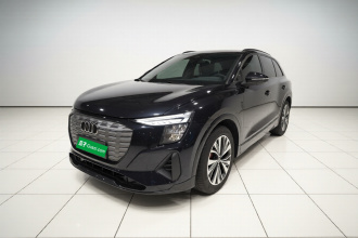 奥迪Q5 e-tron 2023款 40 e-tron 闪耀型 机甲套装