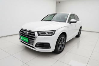 奥迪Q5L 2018款 40 TFSI 荣享时尚型 国V