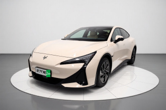ARCFOX极狐 极狐 阿尔法S5 2024款 560PRO 185kW