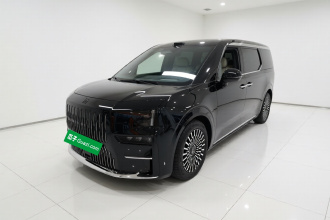 极氪009 2024款 七座过道版四驱 108kWh