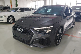 奥迪A3 2022款 A3L Limousine 35 TFSI 时尚运动型