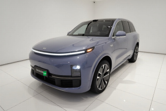 理想汽车 理想L8 2025款 Ultra 智能焕新版
