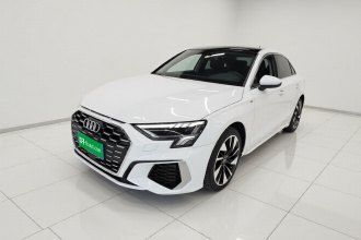 奥迪A3 2023款 改款 A3L Limousine 35 TFSI 时尚运动型