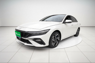 现代 伊兰特 2023款 1.5L CVT GLX精英版