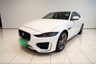 捷豹XEL 2020款 2.0T 200PS R-DYNAMIC S进取运动版
