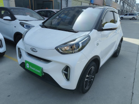 奇瑞QQ 小蚂蚁 2022款 改款 甜粉款 半糖版 三元锂 28.8kWh 30kW 301km