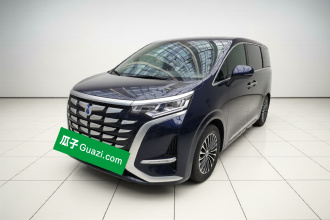 腾势D9 2022款 DM-i 970 四驱尊荣型
