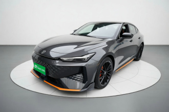 长安UNI-V 2024款 1.5T 尊贵运动型