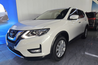 日产 奇骏 2019款 2.0L CVT智联舒适版 2WD