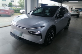 小鹏G7 2025款 702 超长续航 Ultra
