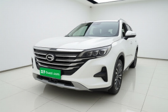 广汽传祺 传祺GS5 2019款 270T 自动尊贵版
