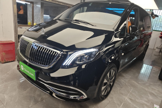 奔驰 威霆 2021款 2.0T 商务版 7座