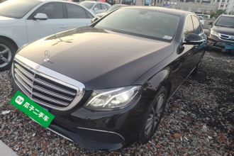 奔驰E级 2019款 E 200 L