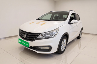 宝骏310 2016款 1.2L 手动豪华型