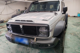 坦克300 2023款 2.0T 铁骑02